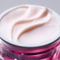 کرم روز صورت و گردن استی لادر مدل رزیلینس مولتی افکت حجم 30 و 15 و 7 میل